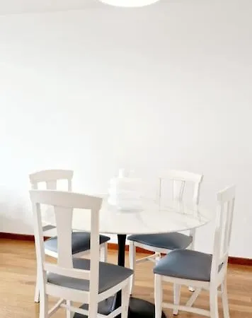 Ocean Pearl M Apartment